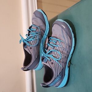 Merrell Barefoot Vibram Trail shoes women's size 6